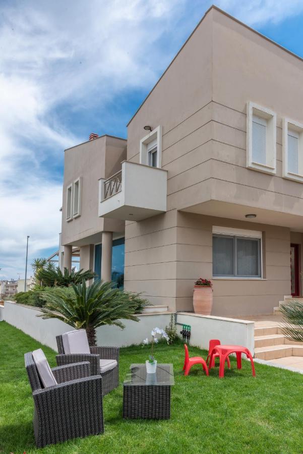 Villa Luminous Nea Iraklitsa Exterior photo